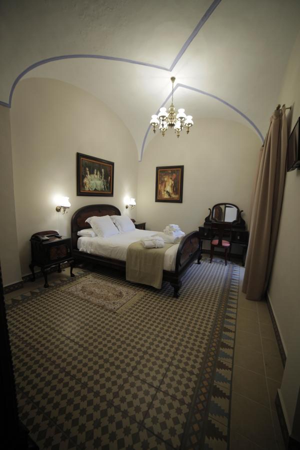 Hotel La Giralda Burguillos Del Cerro Oda fotoğraf
