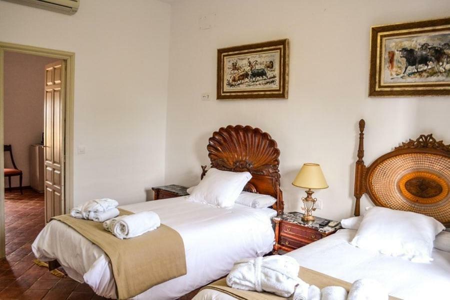 Hotel La Giralda Burguillos Del Cerro Dış mekan fotoğraf